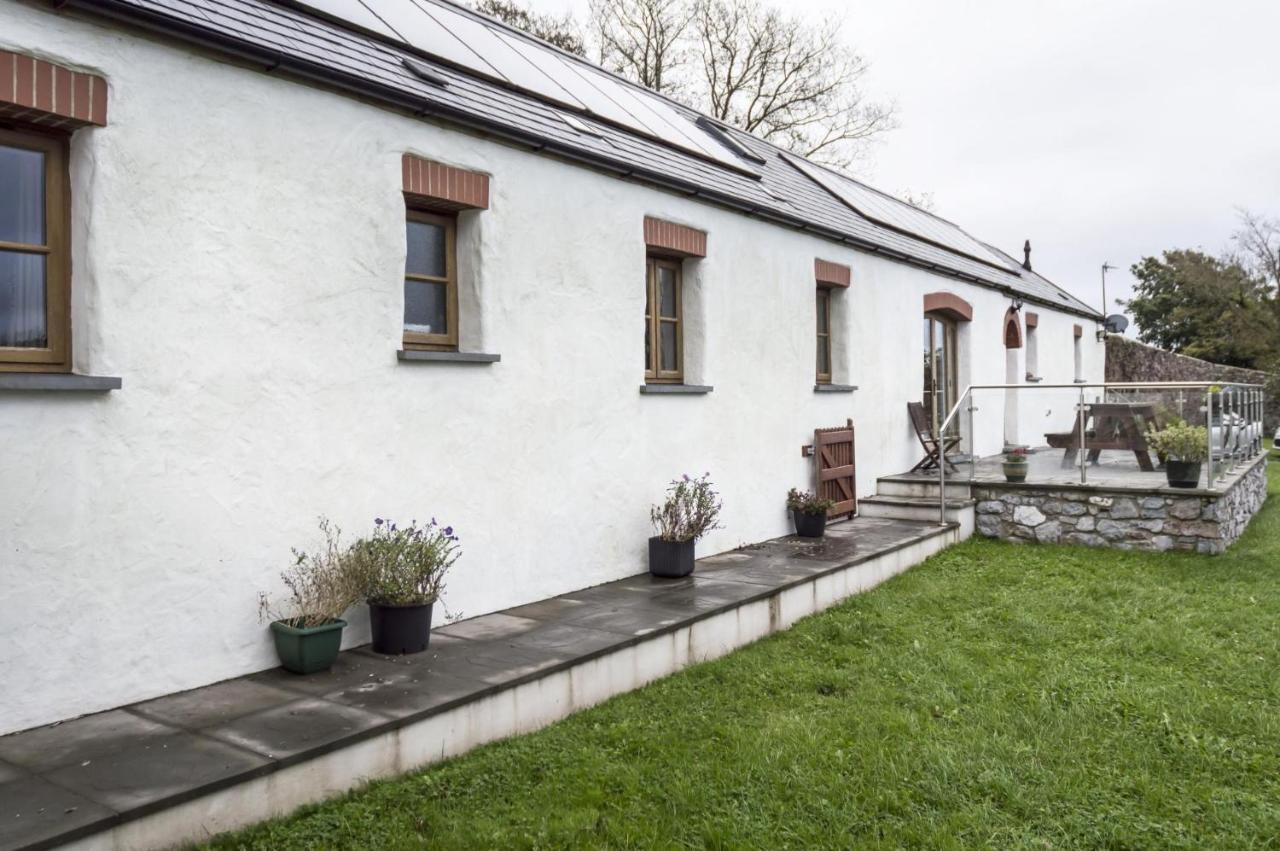 Orchard Cottage - Luxurious Barn Conversion - Beavers Hill Manorbier Dış mekan fotoğraf